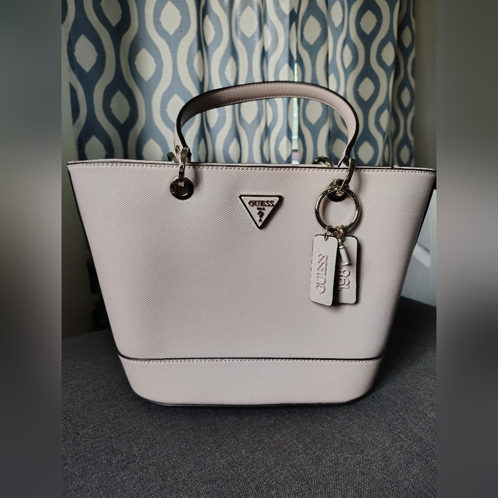 Guess Light Pink Shoulder Bag - New Without Tags